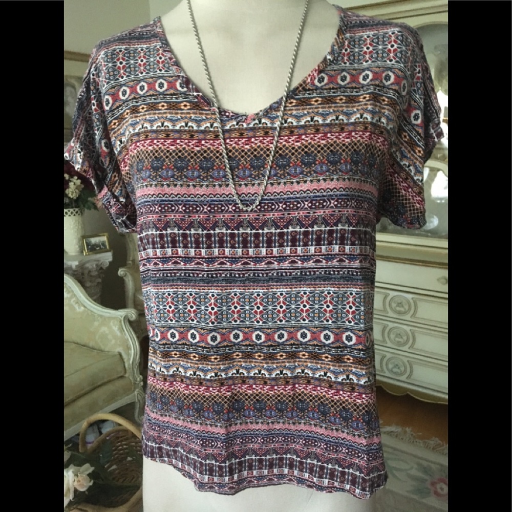 Pink Rose multi print top size M. C:108 5/26/26